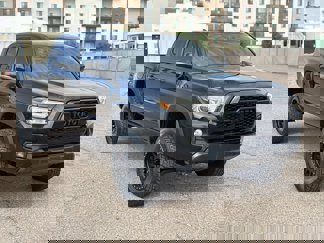 Used 2017 Toyota Tacoma TRD Off-Road image 1