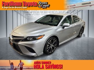 Used 2019 Toyota Camry SE image 1