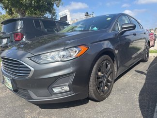 Used 2020 Ford Fusion SE w/ Equipment Group 151A image 1