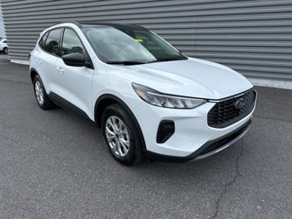 New 2025 Ford Escape Active image 1