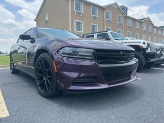 Used 2021 Dodge Charger SXT w/ Blacktop Package image 1