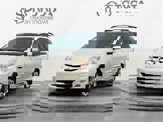 Used 2008 Toyota Sienna XLE image 1