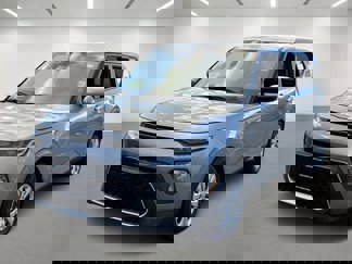 Used 2022 Kia Soul LX image 1