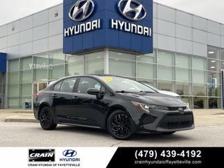 Used 2022 Toyota Corolla LE image 1
