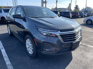 Used 2022 Chevrolet Equinox LS image 1