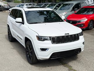 Used 2019 Jeep Grand Cherokee Altitude image 1