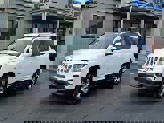 Used 2017 Jeep Compass High Altitude image 1