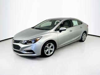Used 2017 Chevrolet Cruze Premier image 1