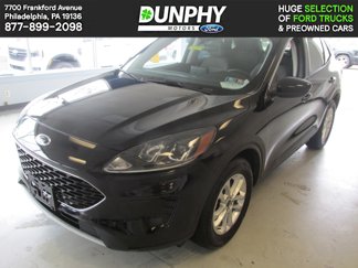 Used 2021 Ford Escape SE w/ Cold Weather Package image 1