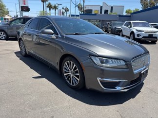 Used 2019 Lincoln MKZ Premiere image 1
