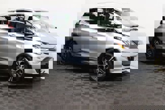 Used 2017 Chevrolet Bolt Premier w/ Driver Confidence II Package image 1