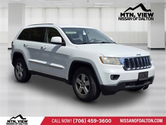 Used 2013 Jeep Grand Cherokee Laredo image 1