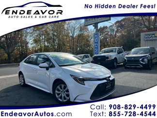 Used 2021 Toyota Corolla LE image 1