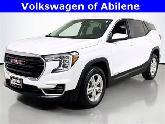 Used 2024 GMC Terrain SLE image 1
