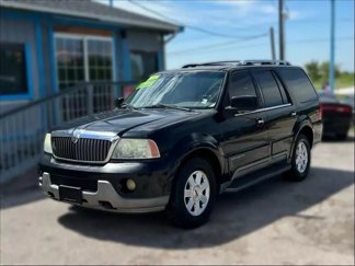 Used 2004 Lincoln Navigator 2WD image 1