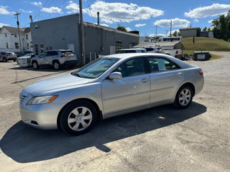 Used 2009 Toyota Camry LE image 1