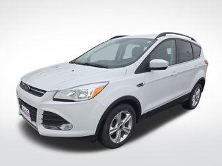 Used 2016 Ford Escape SE w/ Equipment Group 201A image 1