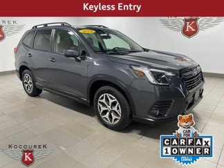 Used 2022 Subaru Forester Premium image 1