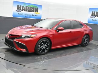 Used 2021 Toyota Camry SE image 1