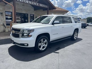 Used 2019 Chevrolet Suburban LT w/ Luxury Package image 1