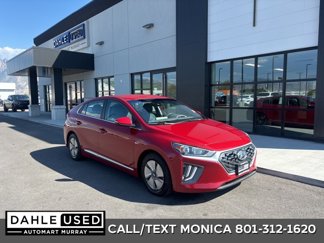 Used 2020 Hyundai Ioniq SE image 1