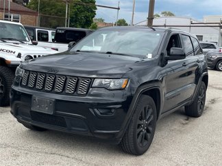 Used 2020 Jeep Grand Cherokee Altitude image 1