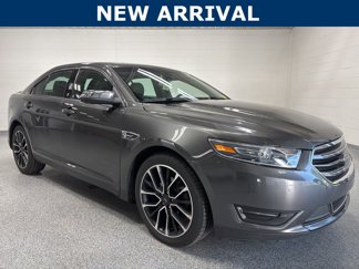 Used 2019 Ford Taurus Limited image 1