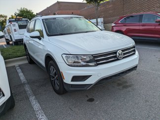 Used 2020 Volkswagen Tiguan SE w/ Panoramic Sunroof Package image 1