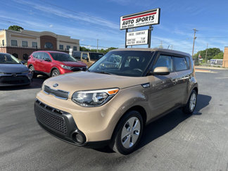 Used 2015 Kia Soul image 1
