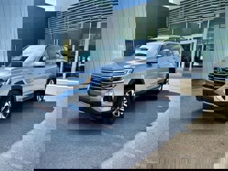 New 2025 Volkswagen Atlas SE image 1
