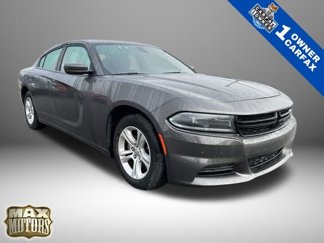 Used 2022 Dodge Charger SXT image 1