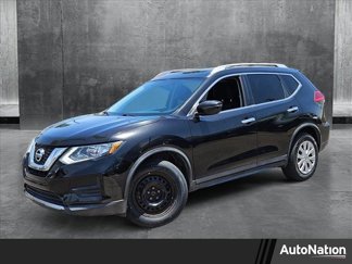 Used 2017 Nissan Rogue S w/ S Appearance Package image 1