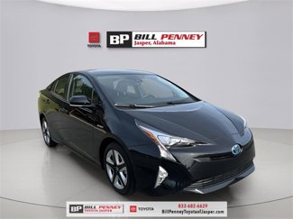 Used 2017 Toyota Prius Two image 1