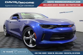 Used 2017 Chevrolet Camaro LT image 1