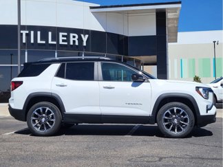 New 2025 GMC Terrain Elevation w/ Elevation Premium Package image 1