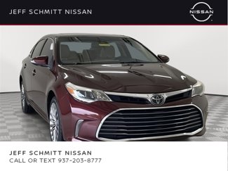 Used 2018 Toyota Avalon Limited image 1