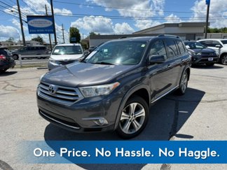 Used 2013 Toyota Highlander Limited image 1