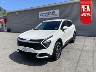 Used 2023 Kia Sportage LX image 1
