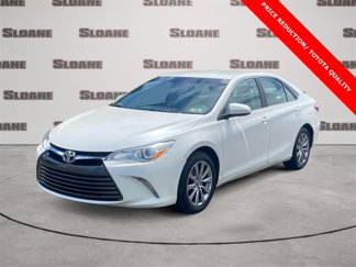 Used 2017 Toyota Camry XLE image 1