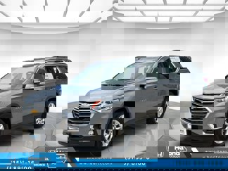 Used 2020 Chevrolet Traverse LT w/ Driver Confidence II Package image 1