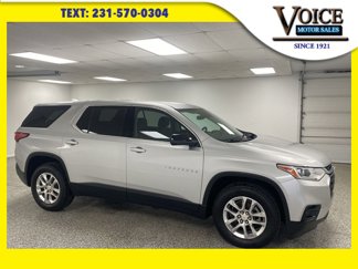 Used 2021 Chevrolet Traverse LS image 1