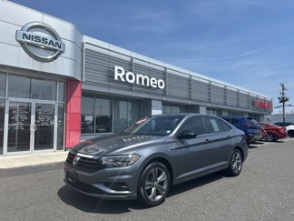 Used 2019 Volkswagen Jetta R-Line image 1