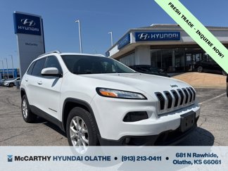Used 2016 Jeep Cherokee Latitude w/ Comfort/Convenience Group image 1