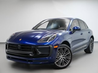 Certified 2025 Porsche Macan image 1