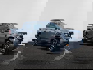 New 2025 Ford Maverick XLT image 1