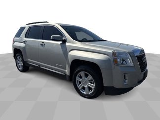 Used 2015 GMC Terrain SLE image 1