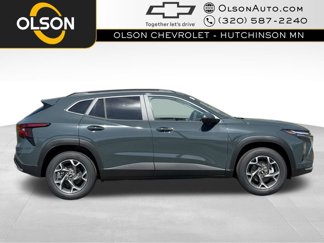 New 2025 Chevrolet Trax LT w/ Sunroof Package image 1