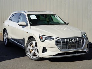 Used 2019 Audi e-tron Premium Plus image 1