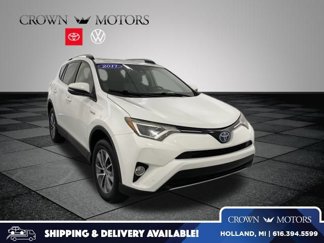Used 2017 Toyota RAV4 XLE image 1