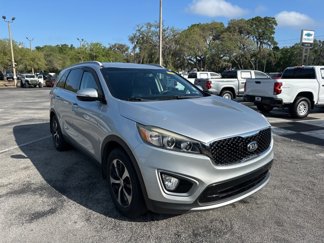 Used 2017 Kia Sorento EX image 1